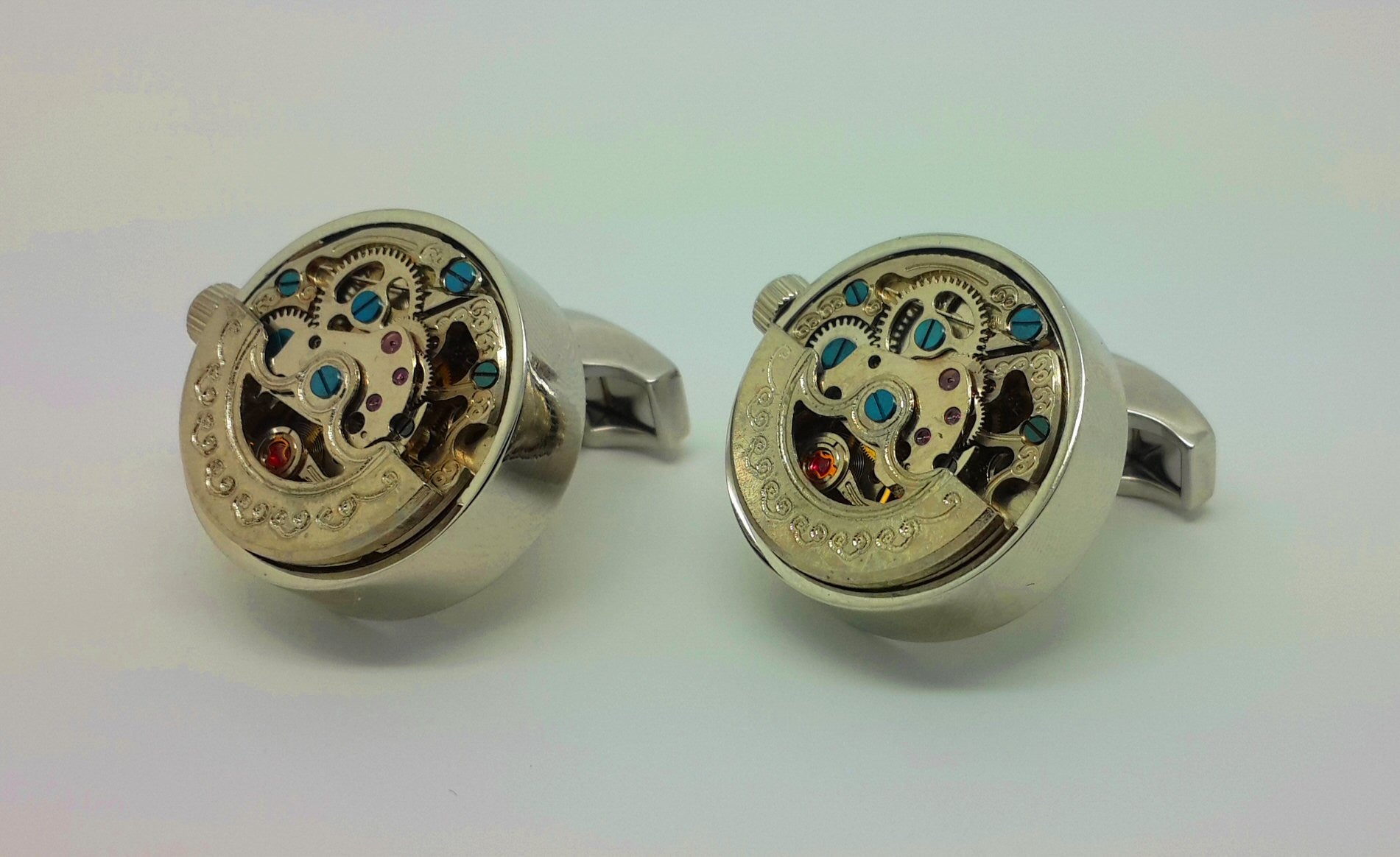 Working Clockwork Cufflinks With Crescent Decoration